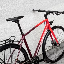 Trek FX 3 Disc Equipped Viper Red To Cobra Blood Fade -Vélos de ville Soldes FX3DiscEquipped 22 35107 B Alt1