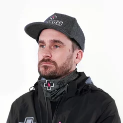 Muc-Off Écharpe Légère Pour Le Cou - Vert Punk 11 Muc-Off Écharpe Légère Pour Le Cou - Vert Punk -Vélos de ville Soldes Web 20751 Lightweight Neck Gaiter Green model 05 2021 1200x1200